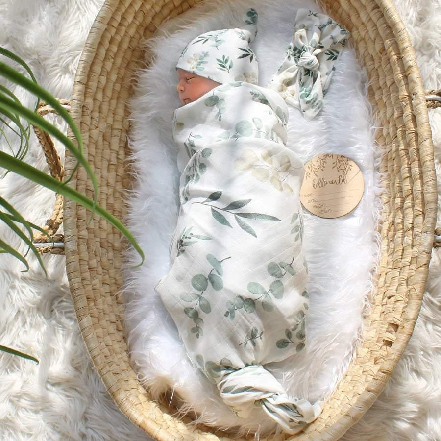 baby swaddle green leaf