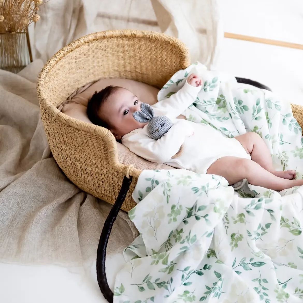 Angioletto Bamboo Muslin Blanket Green Leafs